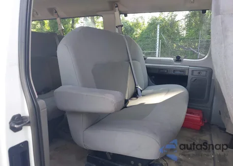 2013 Ford Econoline Xlt from USA, damaged, VIN 1FBSS3BL8DDA27168